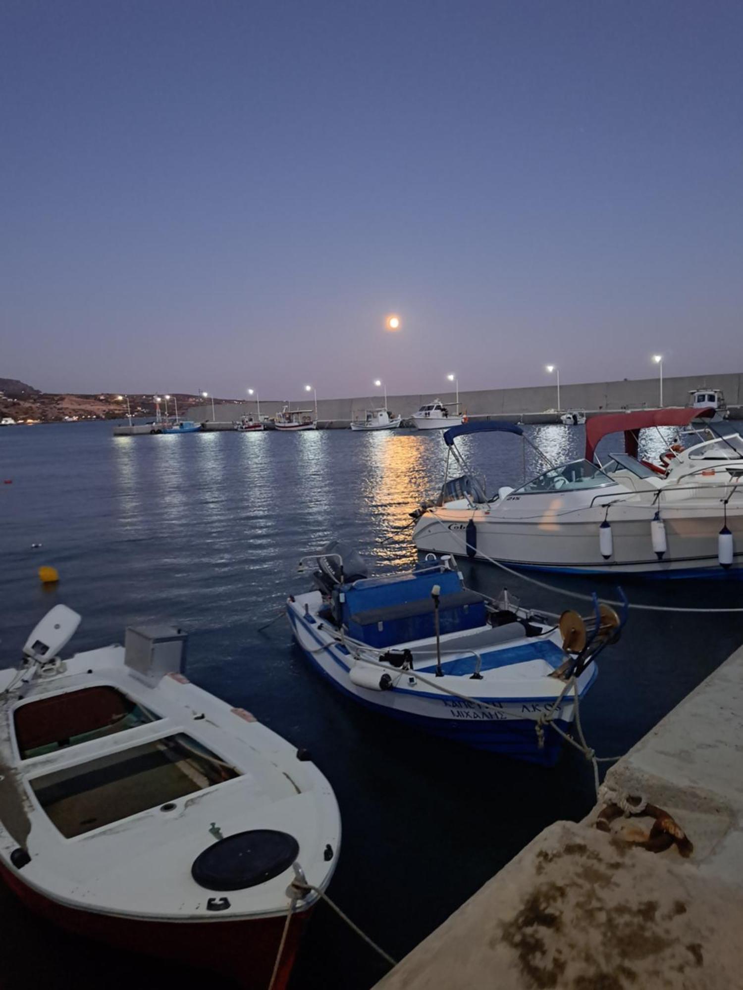 Breathtaking Sea View Flat In South Crete Appartement Keratókambos Buitenkant foto